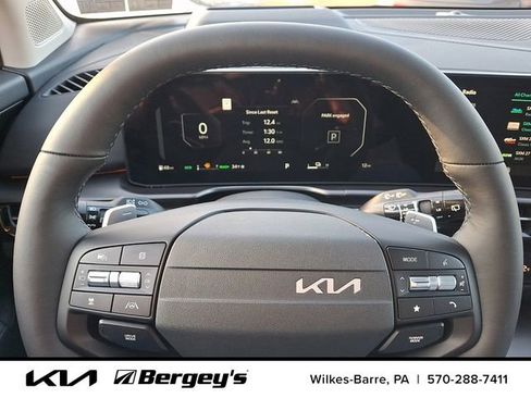 New 2026 Kia Sportage SX Prestige AWD/4WD image 17