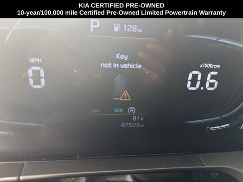 Certified 2024 Kia Telluride S w/ S Sunroof Package AWD/4WD image 15