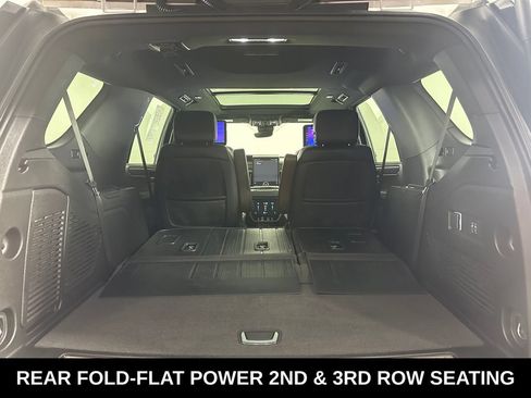 Used 2025 GMC Yukon Denali Ultimate AWD/4WD image 30