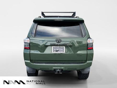 Used 2022 Toyota 4Runner Trail Special Edition AWD/4WD image 4