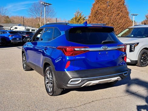 Used 2021 Kia Seltos EX image 7