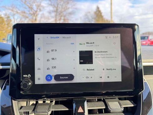 Used 2025 Toyota Corolla LE image 26