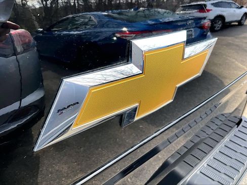 Used 2022 Chevrolet Silverado 1500 LT image 29