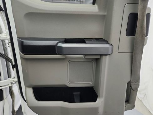 Used 2018 Ford F150 XLT w/ Equipment Group 301A Mid image 19