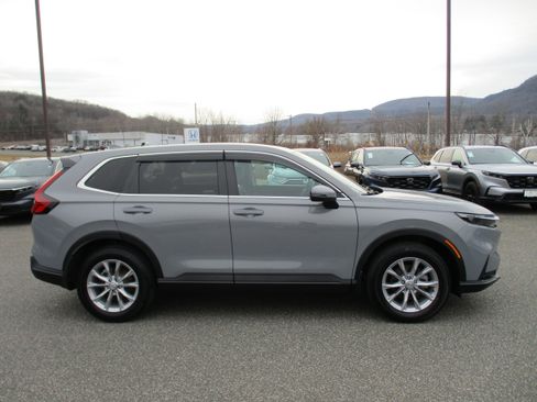 Certified 2023 Honda CR-V EX-L image 4