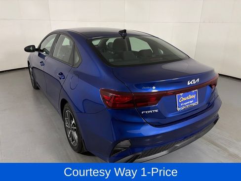 Used 2024 Kia Forte LXS FWD image 8