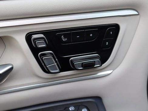 Used 2025 RAM 1500 Tungsten w/ Off Road Group AWD/4WD image 22