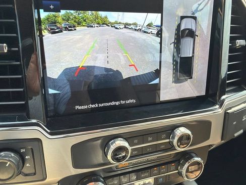 Used 2022 Ford F250 Lariat w/ Tremor Off-Road Package AWD/4WD image 3