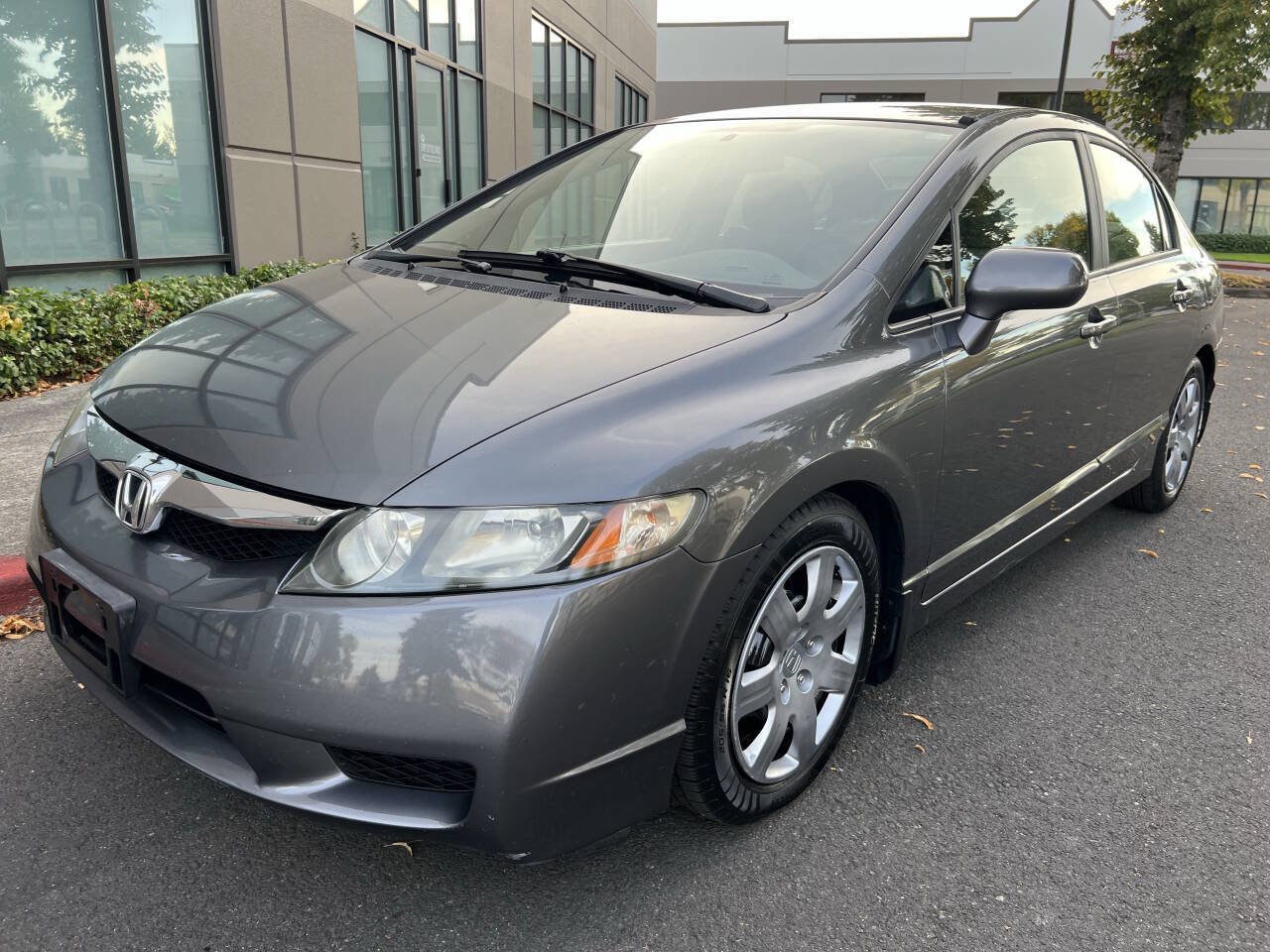 Used 2010 Honda Civic LX image 1