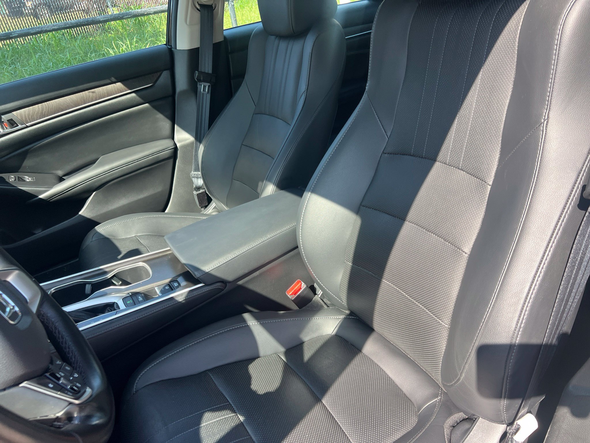 Used 2021 Honda Accord EX-L image 12