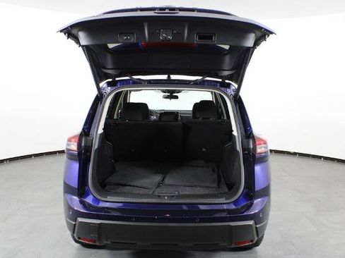 Certified 2026 Nissan Rogue SV FWD image 17
