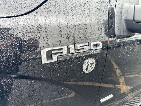 Used 2017 Ford F150 XLT w/ Equipment Group 302A Luxury image 31