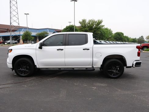 Used 2024 Chevrolet Silverado 1500 Custom RWD image 28