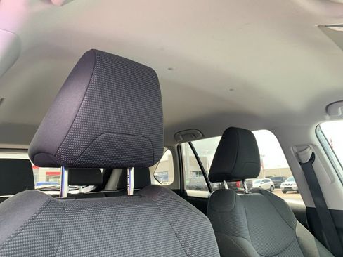 Used 2024 Toyota RAV4 LE AWD/4WD image 19