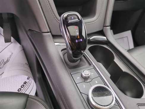 Certified 2023 Cadillac XT6 Premium Luxury image 16