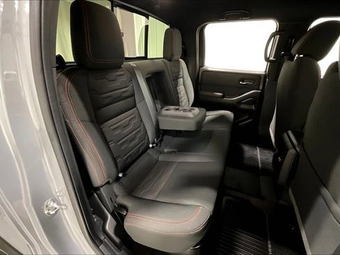 Used 2024 Nissan Frontier PRO-4X w/ Off-Road Protection Package image 27
