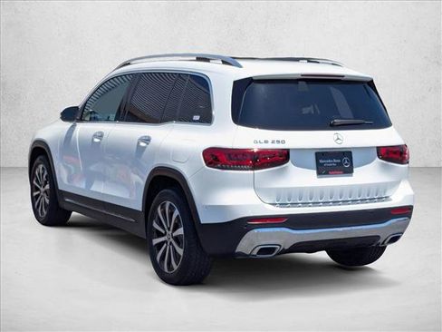 Used 2023 Mercedes-Benz GLB 250 image 8