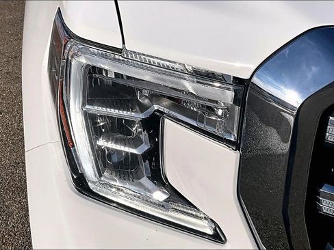 Used 2021 GMC Sierra 1500 SLE w/ LPO, GMC Protection Package AWD/4WD image 38