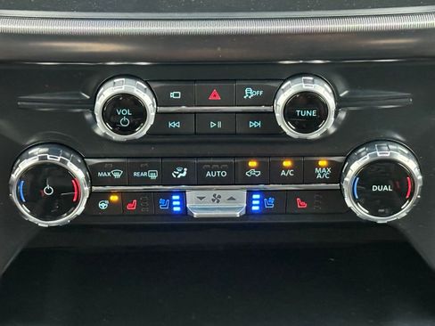 New 2025 Ford F150 Lariat w/ Equipment Group 502A High image 29