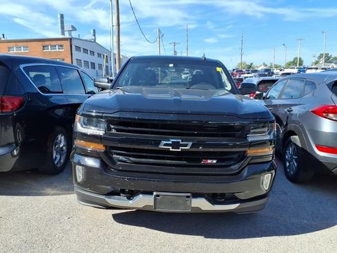 Used 2018 Chevrolet Silverado 1500 LT w/ All Star Edition AWD/4WD image 2