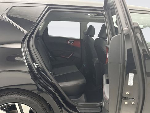 Used 2025 Kia Soul GT-Line w/ GT-Line Technology Package image 21