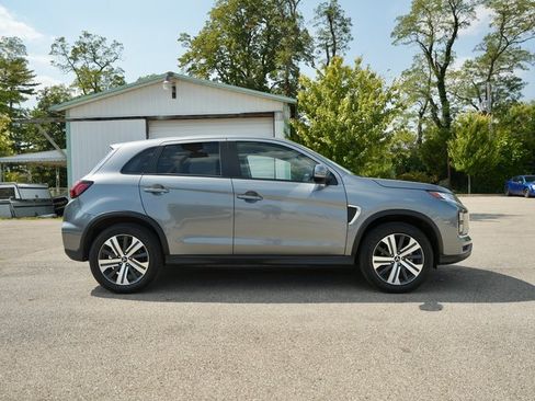 Used 2025 Mitsubishi Outlander Sport SE image 7