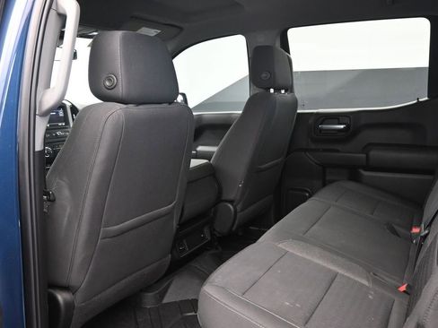 Used 2022 Chevrolet Silverado 1500 Custom image 18