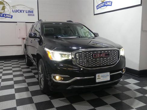 Used 2018 GMC Acadia Denali w/ Technology Package image 5
