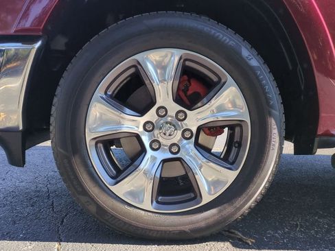 Used 2019 RAM 1500 Laramie image 14