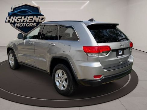 Used 2016 Jeep Grand Cherokee Laredo RWD image 4