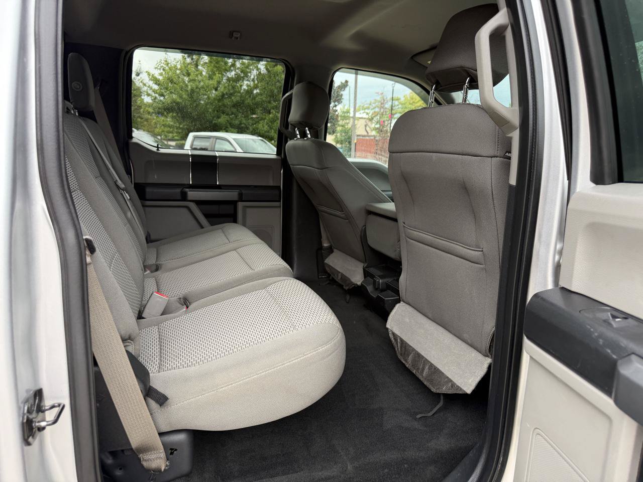 Used 2017 Ford F250 XLT w/ FX4 Off-Road Package AWD/4WD image 24