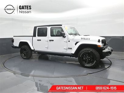 Used 2024 Jeep Gladiator Sport