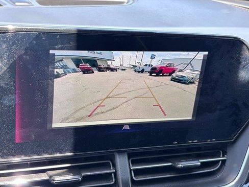 Used 2025 Chevrolet Trax ACTIV w/ Driver Confidence Package FWD image 26