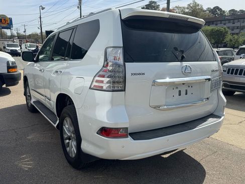 Used 2018 Lexus GX 460 Premium image 4