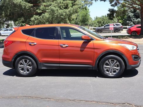 Used 2013 Hyundai Santa Fe Sport FWD image 3