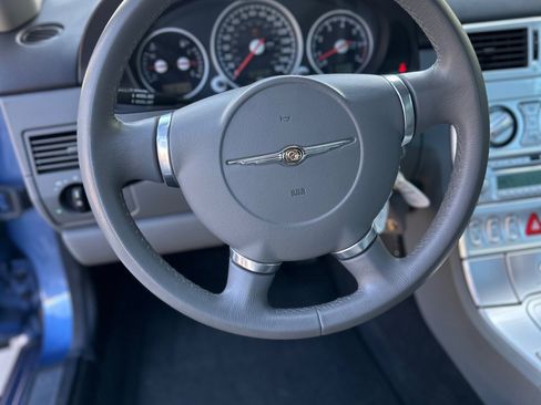 Used 2005 Chrysler Crossfire Limited image 28