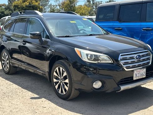Used 2015 Subaru Outback 2.5i Limited AWD/4WD image 2