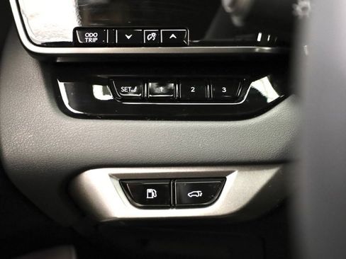 Used 2023 Lexus RX 350 AWD image 29