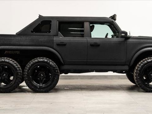 Used 2022 Ford Bronco Outer Banks image 7