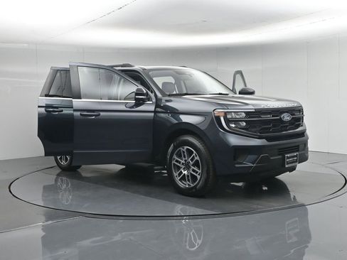 Certified 2025 Ford Expedition Max Active RWD image 39