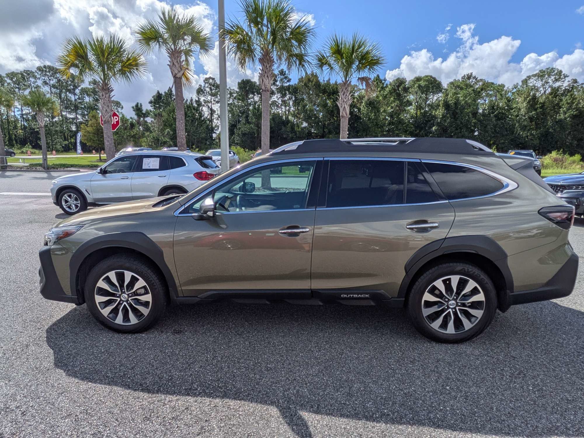 Certified 2025 Subaru Outback Touring XT w/ Popular Package #2 AWD/4WD image 6
