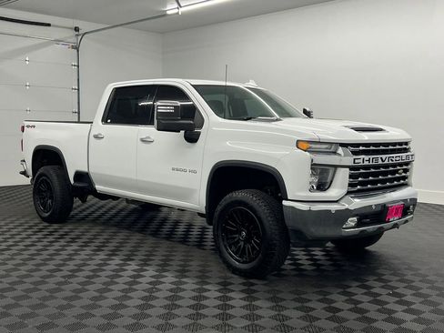 Used 2020 Chevrolet Silverado 2500 LTZ w/ LTZ Plus Package image 6