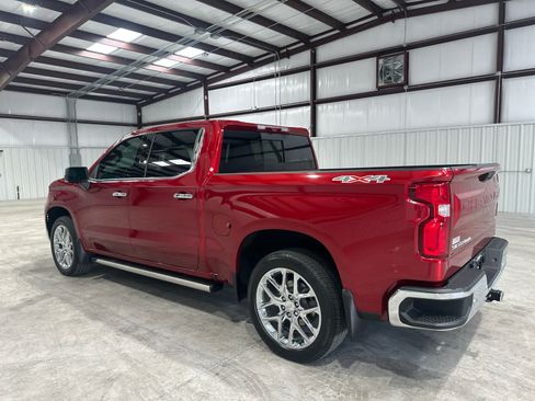 Used 2023 Chevrolet Silverado 1500 LTZ w/ Technology Package AWD/4WD image 3