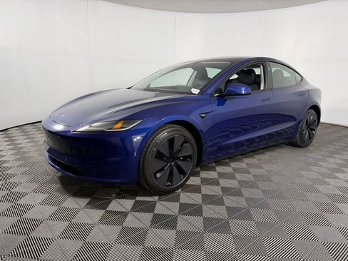 Used 2025 Tesla Model 3 RWD image 8