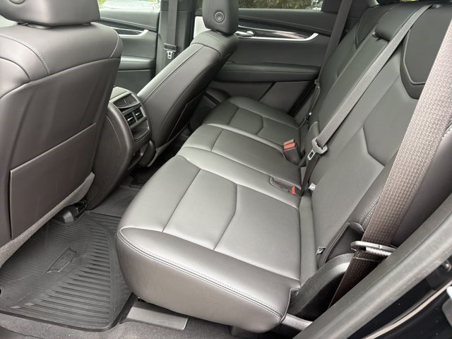 Certified 2023 Cadillac XT5 Premium Luxury FWD image 20