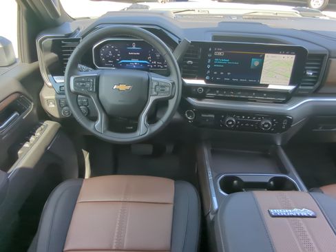 Used 2026 Chevrolet Silverado 3500 High Country w/ High Country Premium Package AWD/4WD image 14