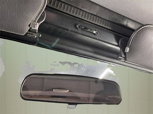 Used 2002 Jeep Wrangler Sport image 35