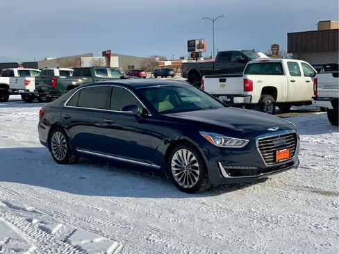 Used 2017 Genesis G90 3.3T Premium image 7