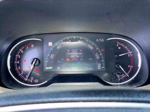 Used 2024 Toyota RAV4 XLE Premium w/ Weather Package AWD/4WD image 25