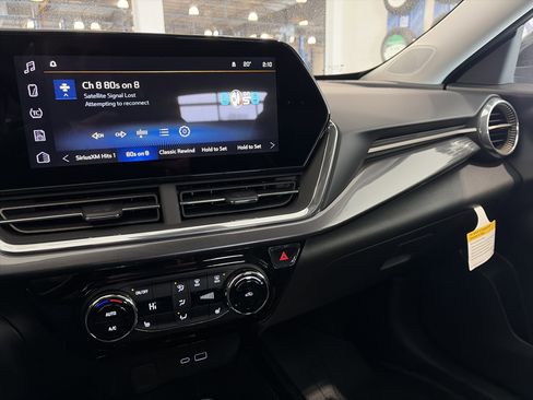 New 2026 Chevrolet Trax ACTIV w/ Driver Confidence Package image 21